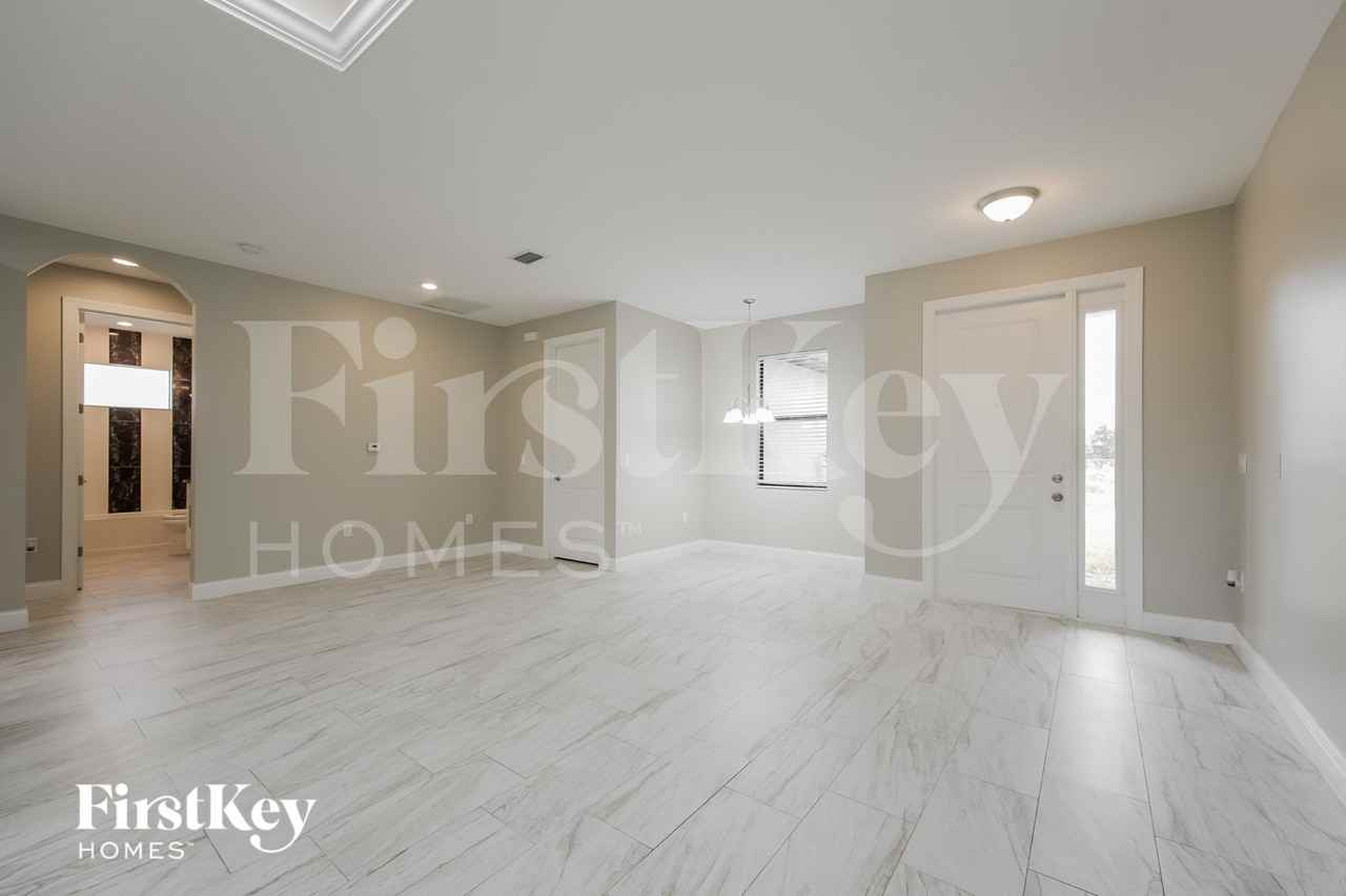 4027 25th St Sw - Photo 4 of 15