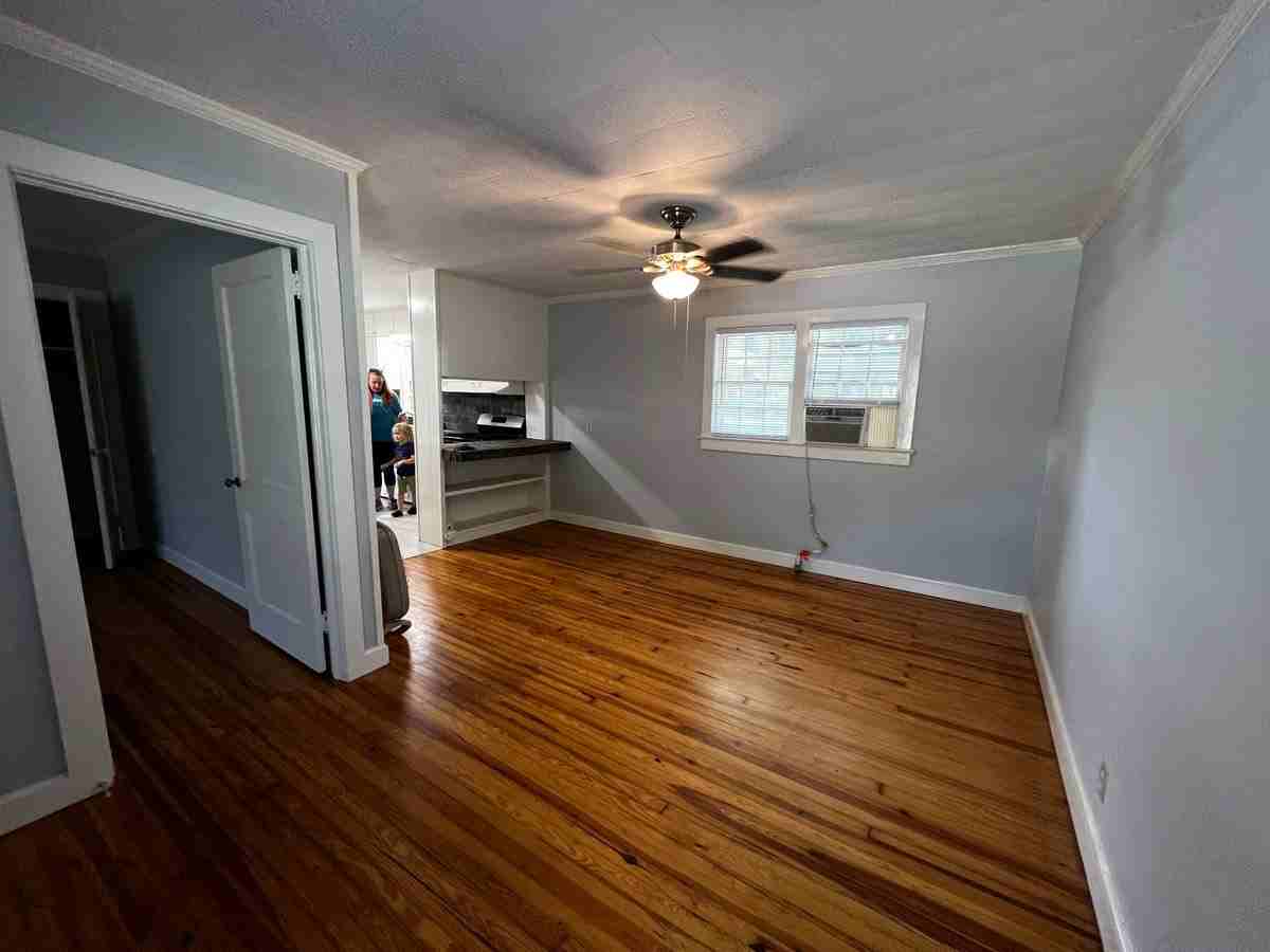 452 W 1st Ave - Photo 3 of 13