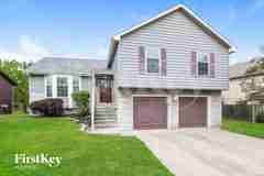 632 Se Ashton Dr - Photo 1 of 1