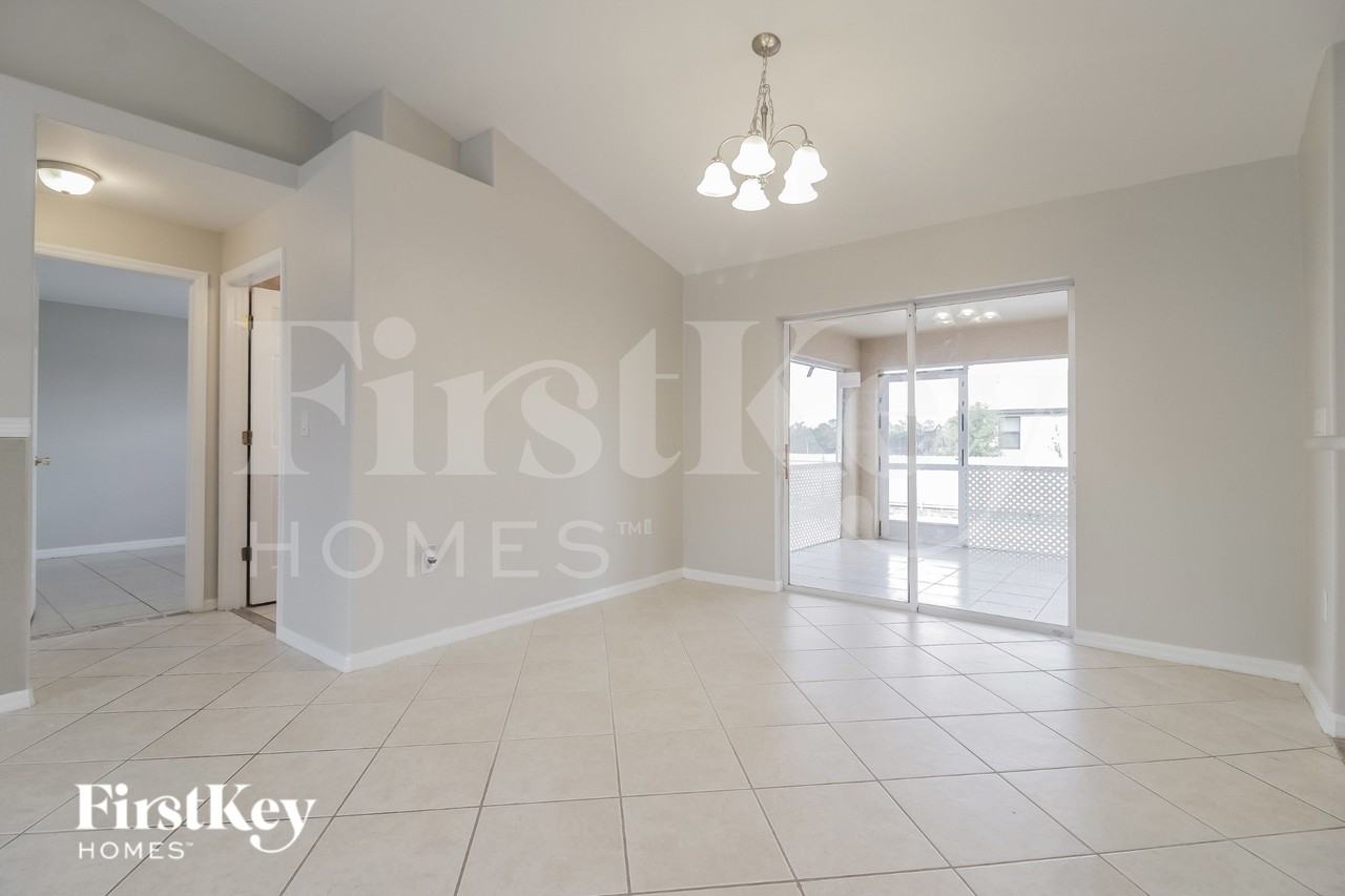 3114 35th St Sw - Photo 4 of 15