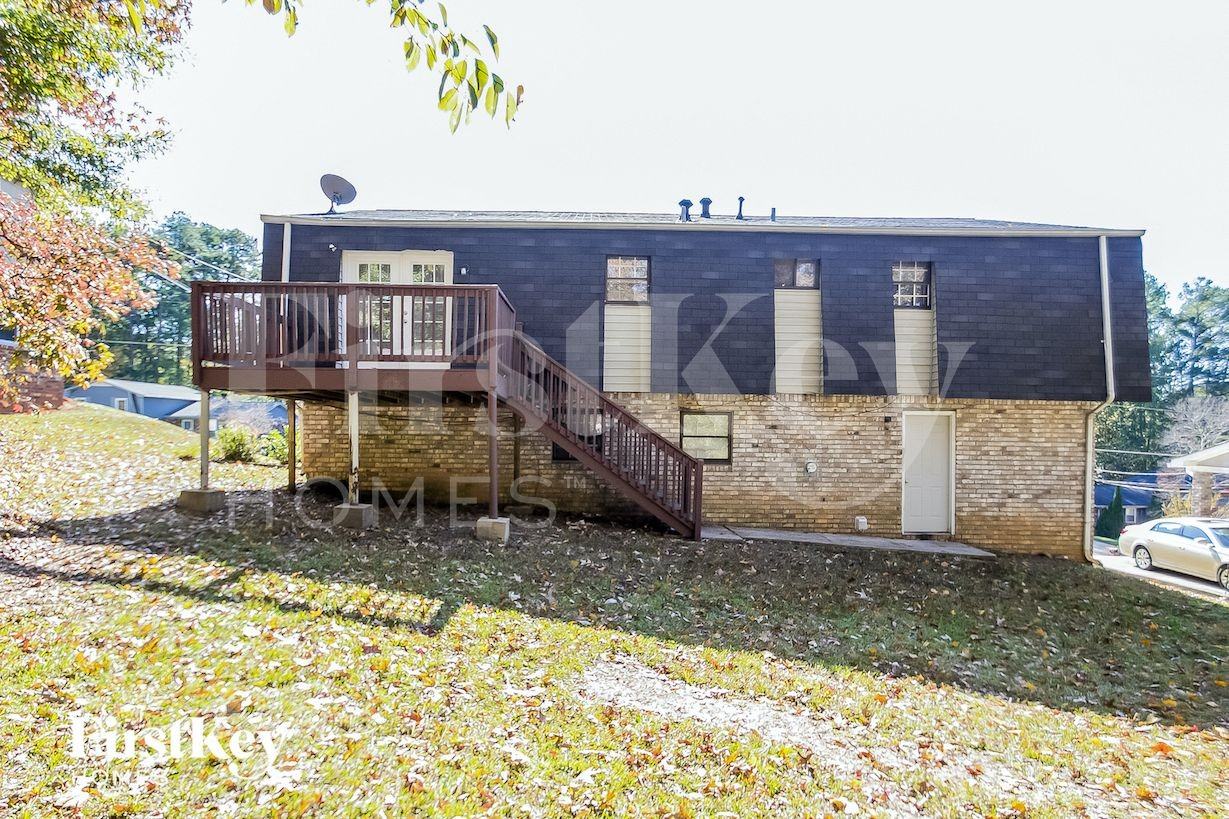 4163 Northstrand Dr - Photo 2 of 2