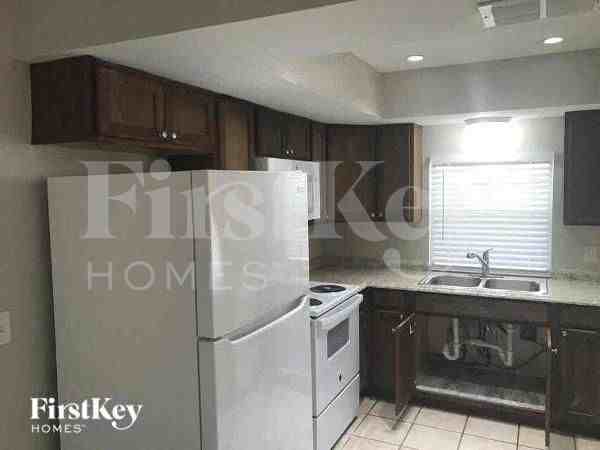 2698 44th Ter Sw - Photo 5 of 12