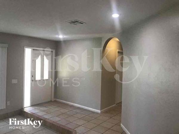 2698 44th Ter Sw - Photo 3 of 12