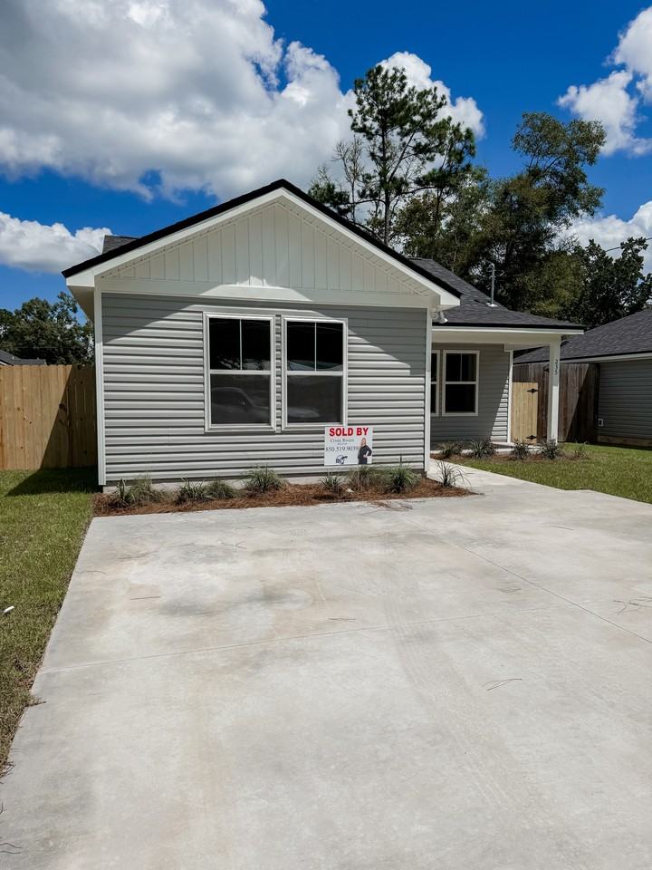 235 Tafflinger Rd #1 - Photo 5 of 26