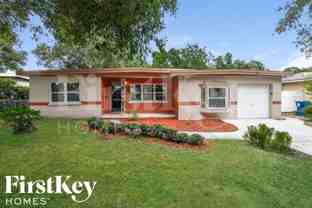 1019 45th St N - Photo 1 of 1