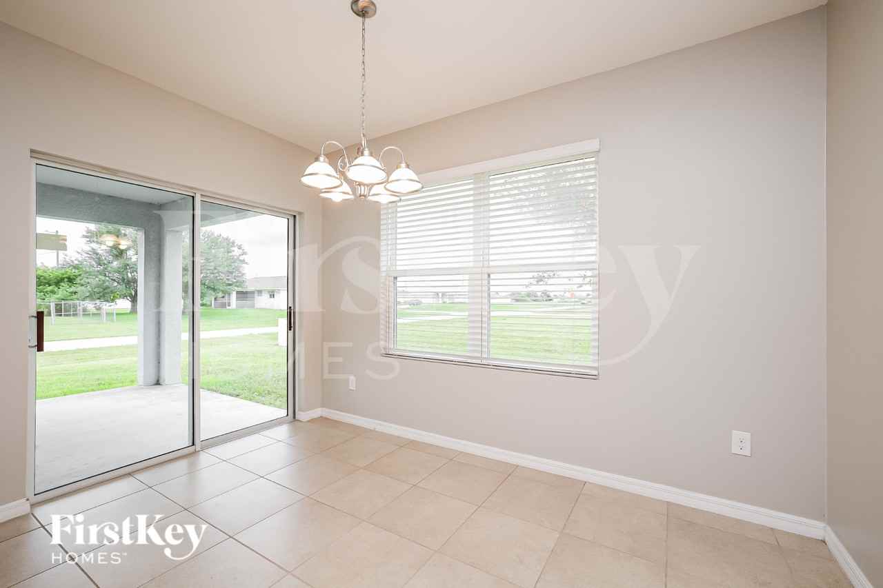 1013 Nw 1st Ave - Photo 5 of 16