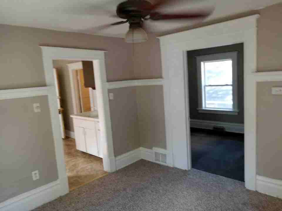 851 Oakland Rd Ne - Photo 5 of 17