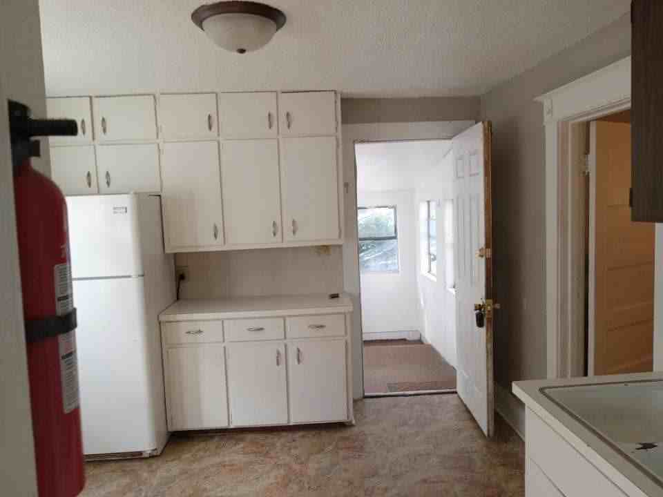 851 Oakland Rd Ne - Photo 7 of 17
