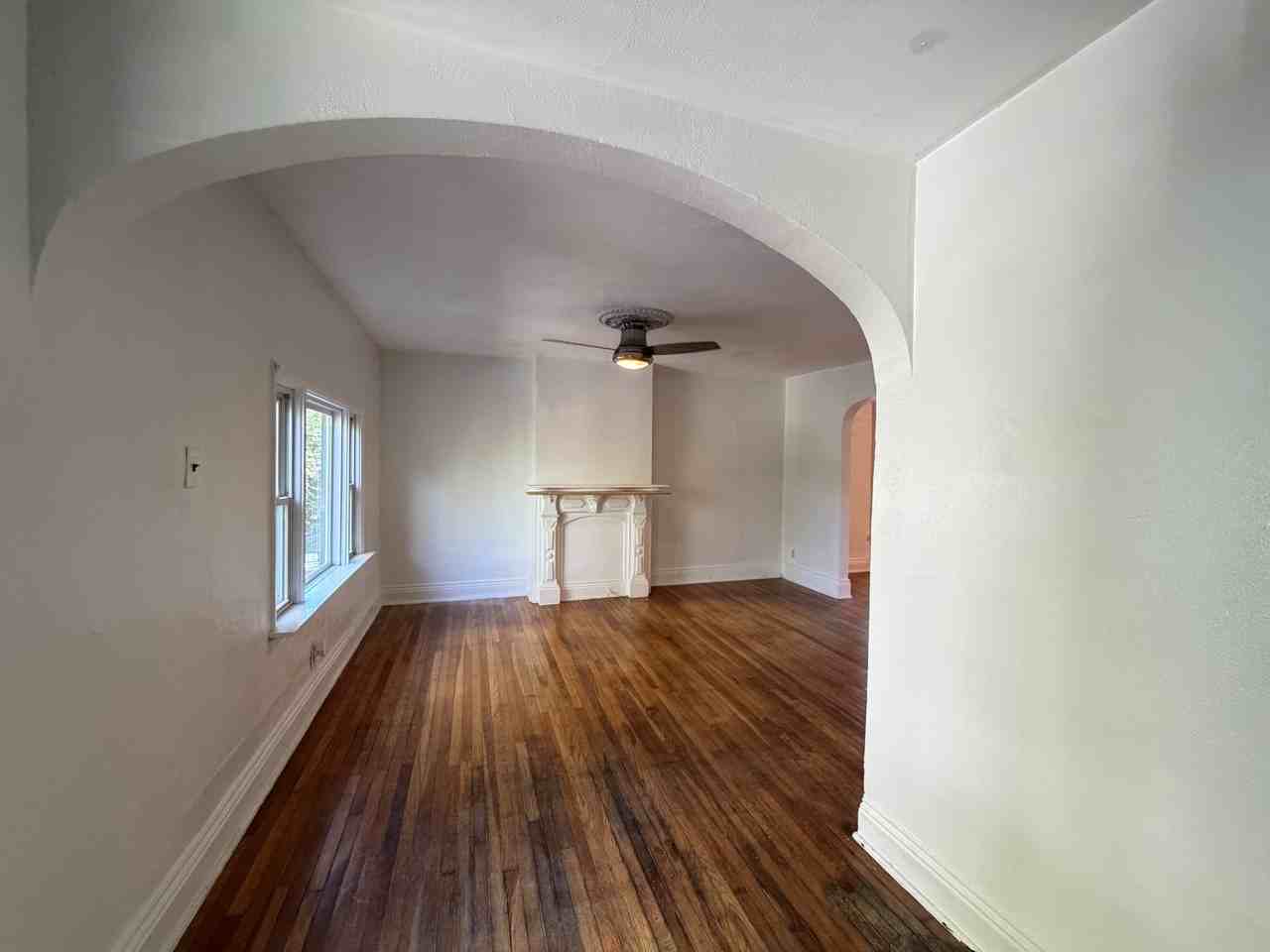 364 Fargo Avenue - 2 - Upper - Photo 4 of 25