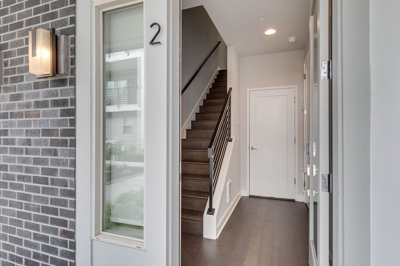 11415 117th Ln Ne #2 - Photo 5 of 25