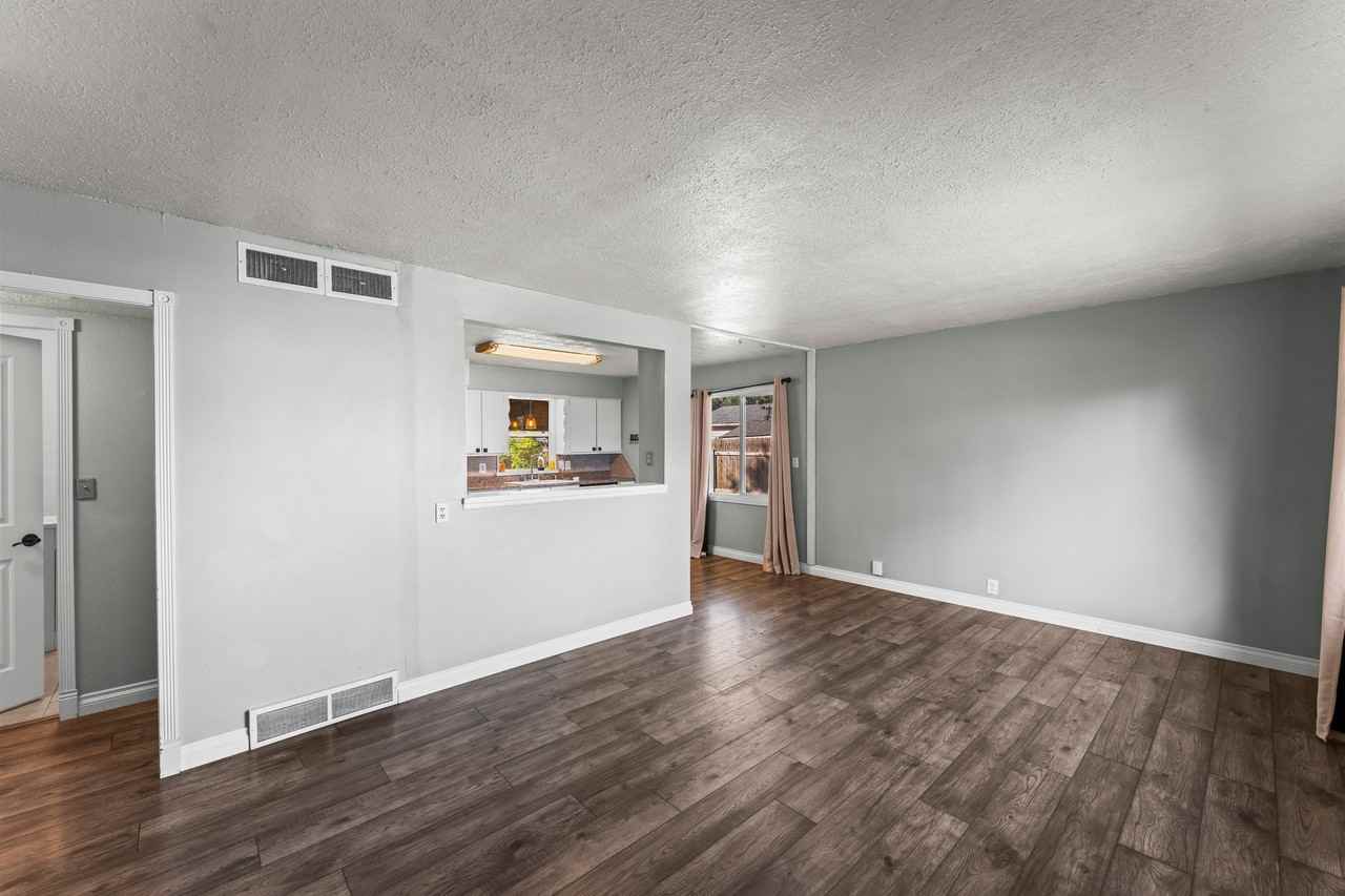 1215 Bristol Ave #1 - Photo 5 of 26