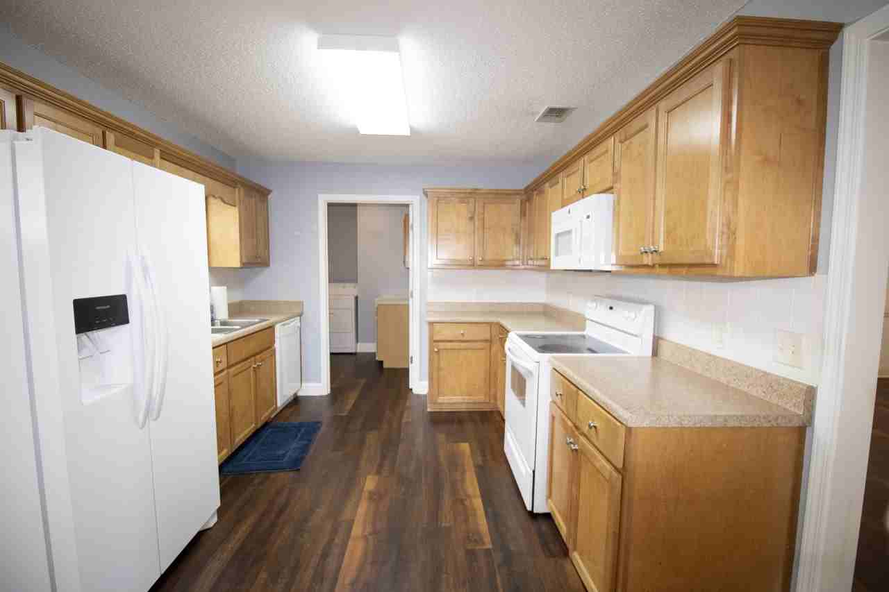 2309 Oakridge Ln #1 - Photo 4 of 13
