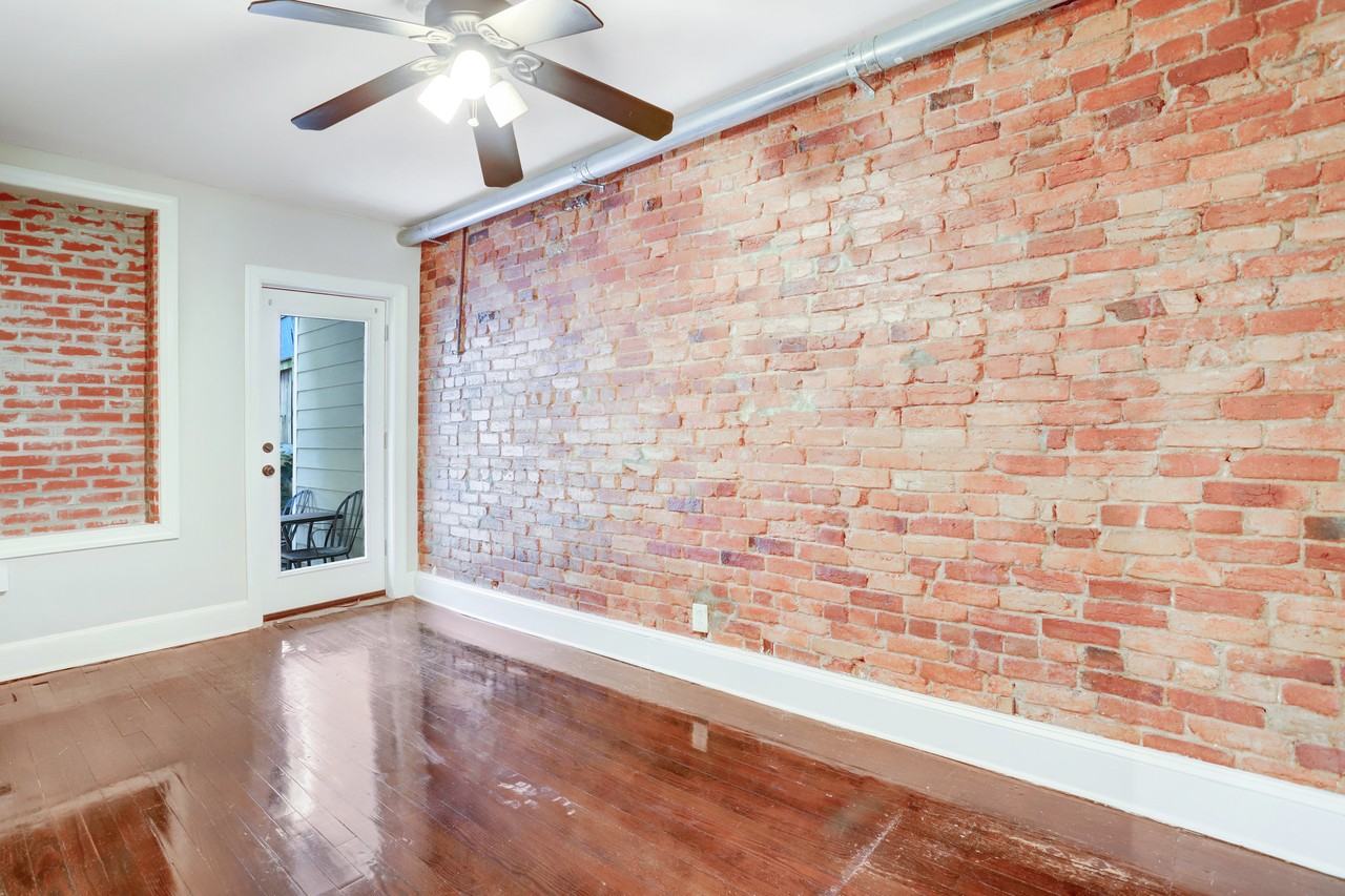 1230B Half St Sw #1 - Photo 2 of 27