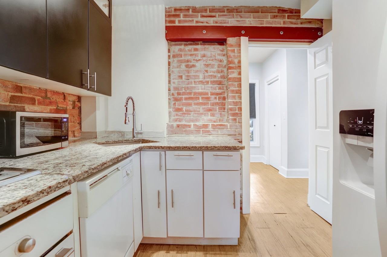 1230B Half St Sw #1 - Photo 6 of 27