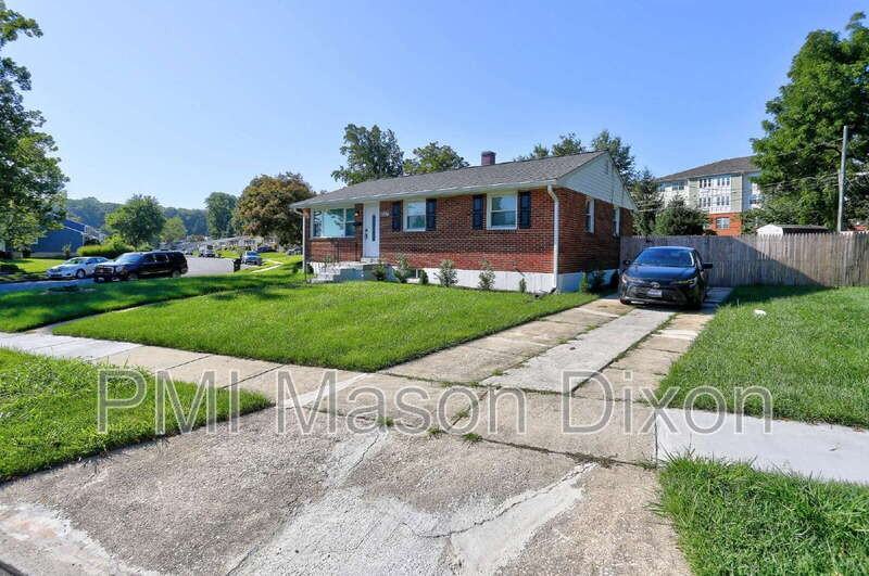 8523 Fieldway Dr - Photo 3 of 40