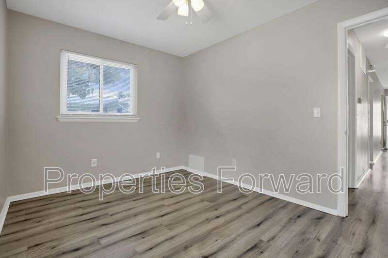 2779 Woodgrove Dr - Photo 7 of 25