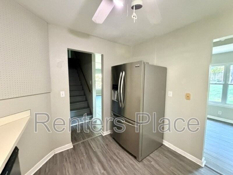 5707 S Yukon Ave - Photo 7 of 20