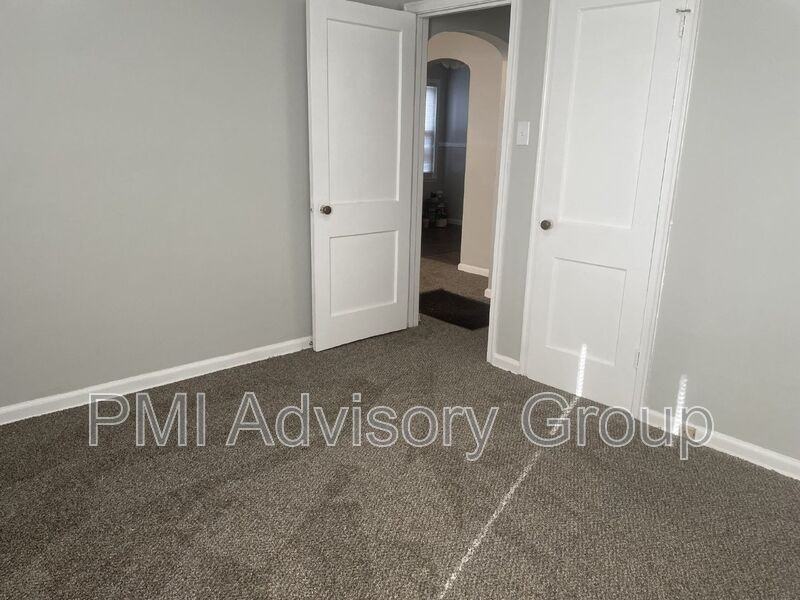 2016 Sw Medford Ave - Photo 5 of 13