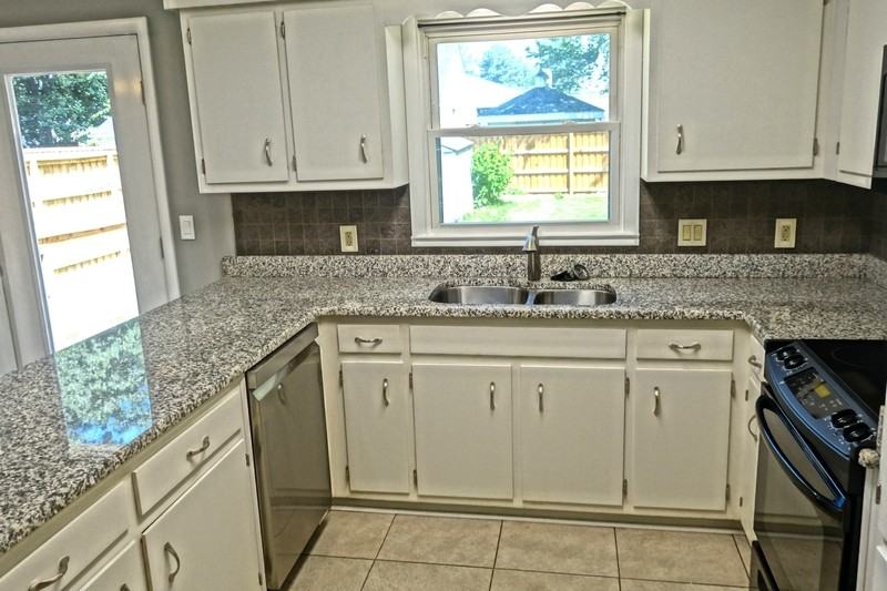 3306 Hastings Rd Sw - Photo 3 of 37