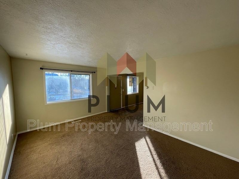 200 Eddy Ave #3B - Photo 3 of 21
