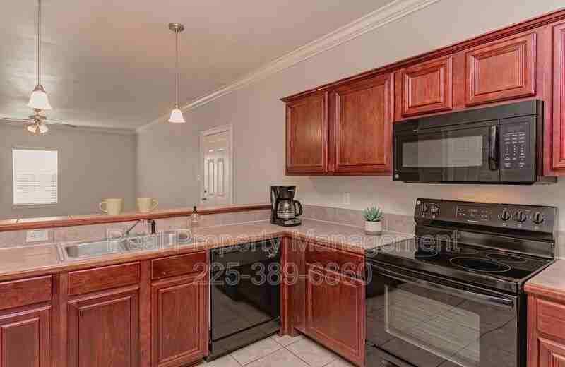 30914 Louisiana Ave #8 - Photo 3 of 15