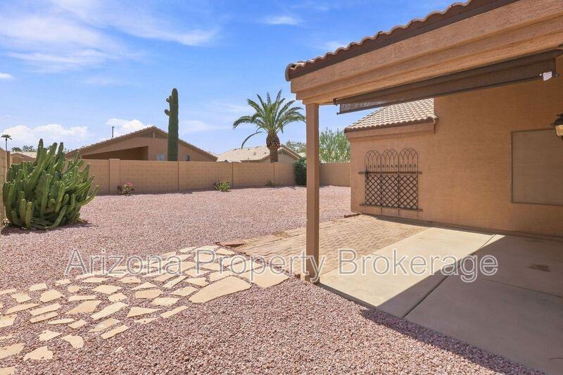 1885 E Palomino Dr - Photo 5 of 27