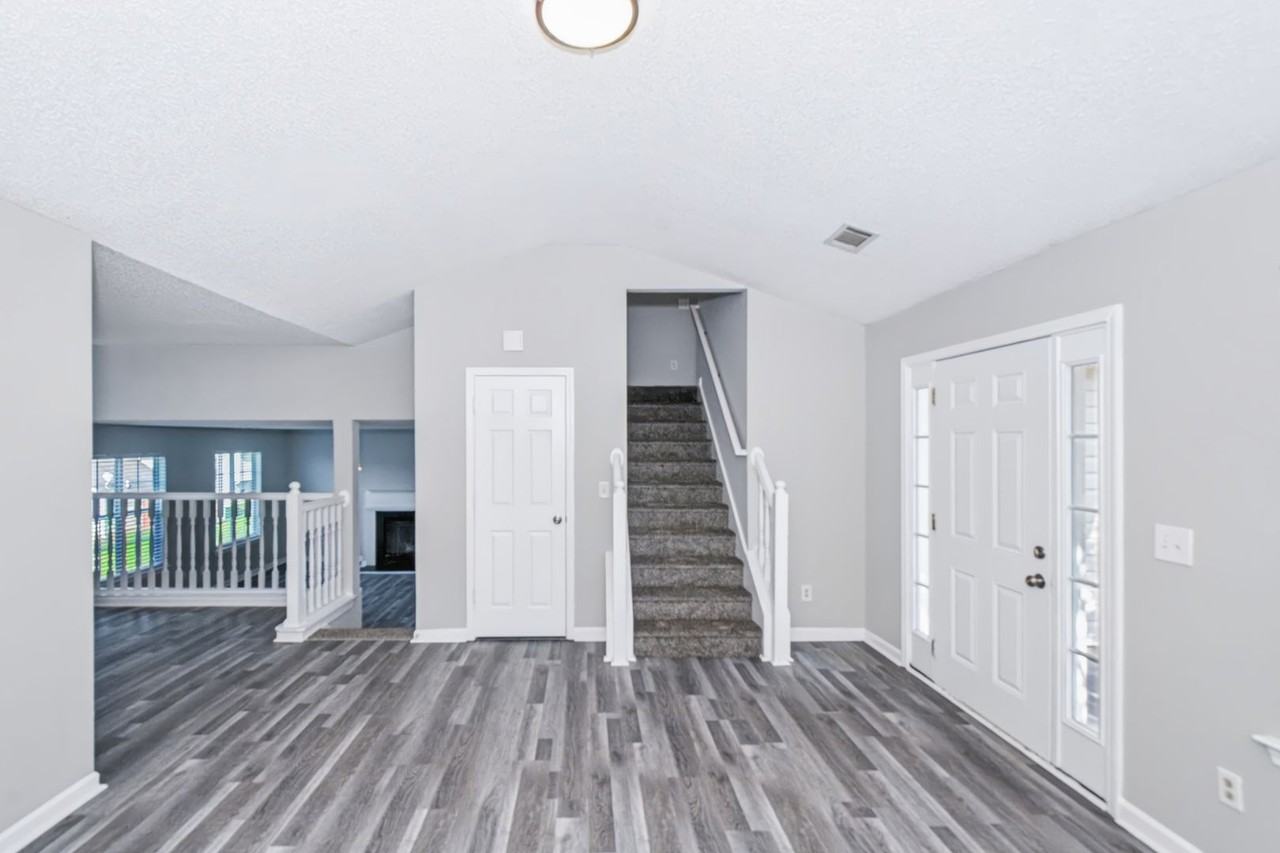 3338 Waggoner Way - Photo 2 of 16