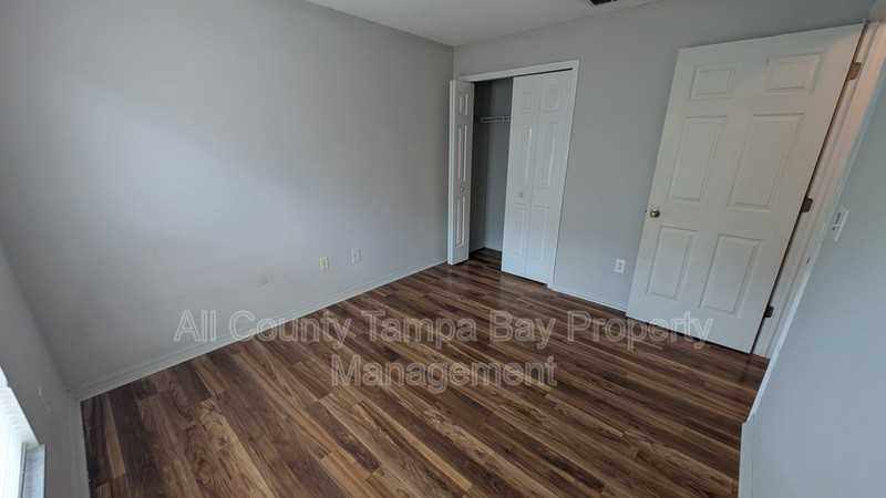6047 White Sails Dr - Photo 7 of 18