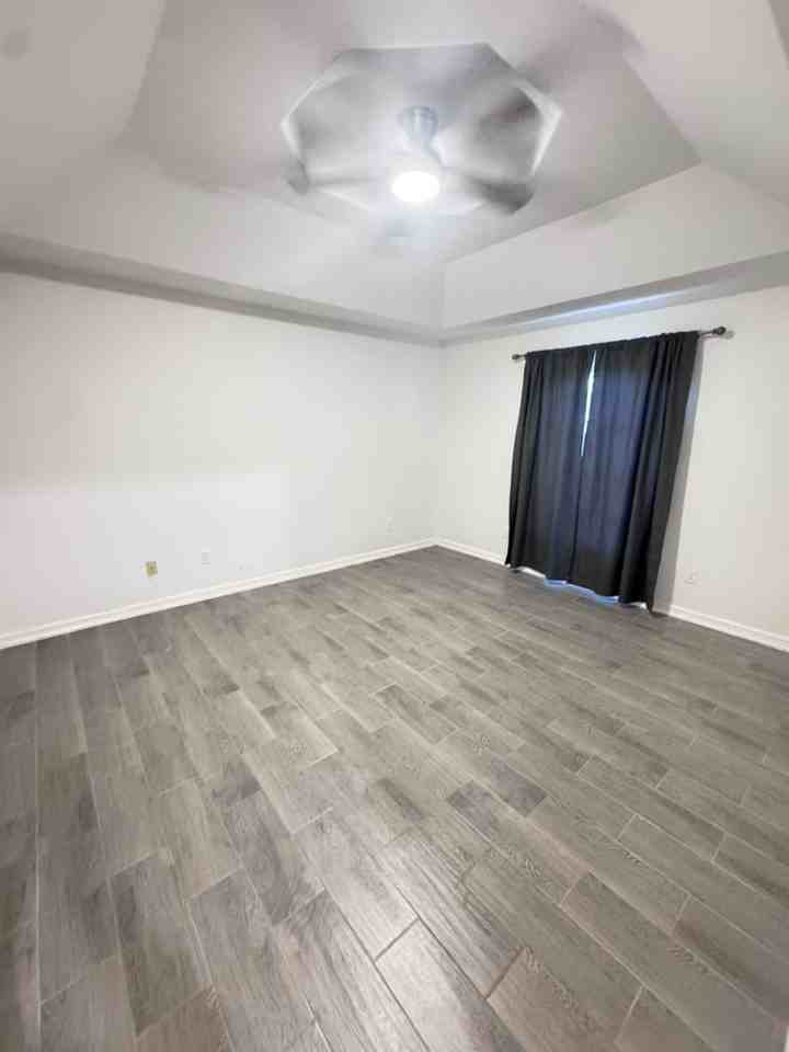2000 S Standard Ave #1 - Photo 6 of 8