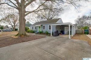 featured image of 2716 Hastings Rd Sw #1