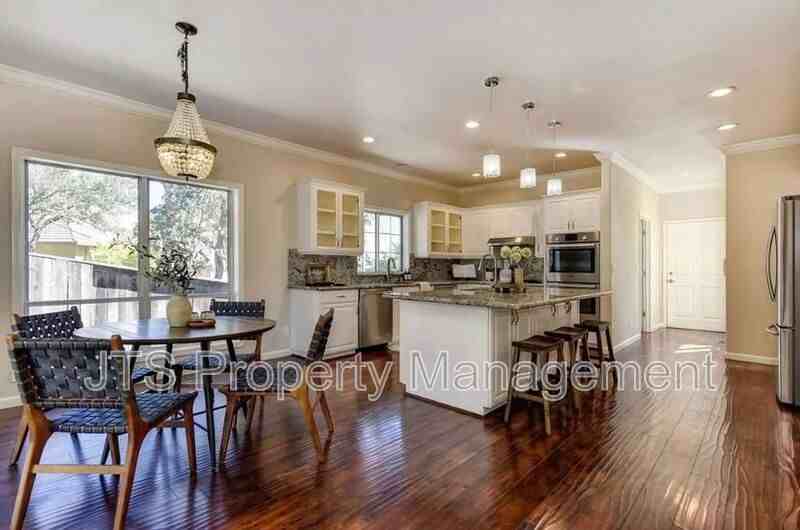 4210 Mepham Ct - Photo 4 of 50