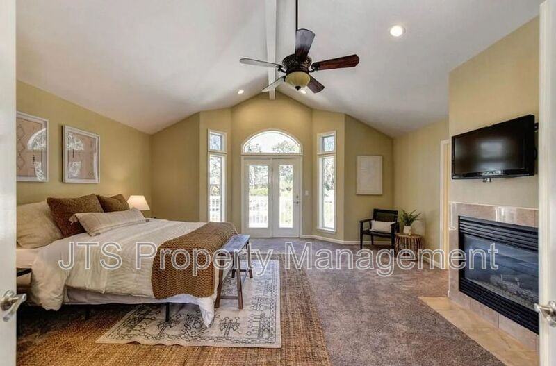 4210 Mepham Ct - Photo 7 of 50