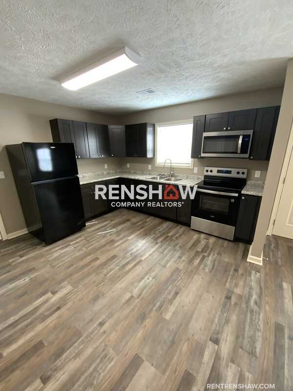 141 Hawthorne Ave - Photo 3 of 9