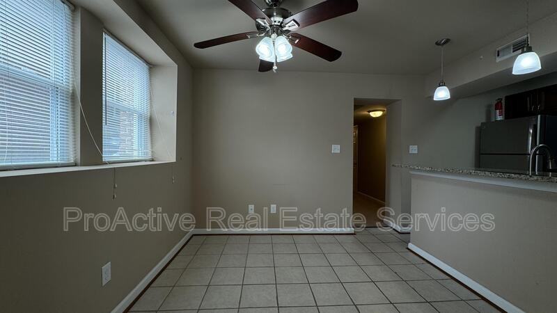 112 W 39th St - Photo 5 of 29