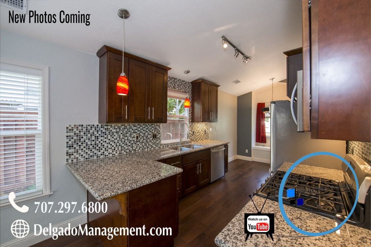 751 New Bedford Ct - Photo 5 of 14