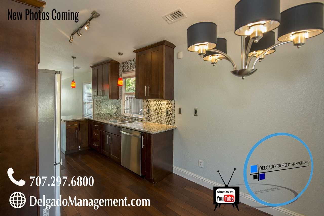 751 New Bedford Ct - Photo 6 of 14