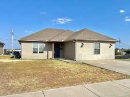 featured image of 2129 Kentucky Ave