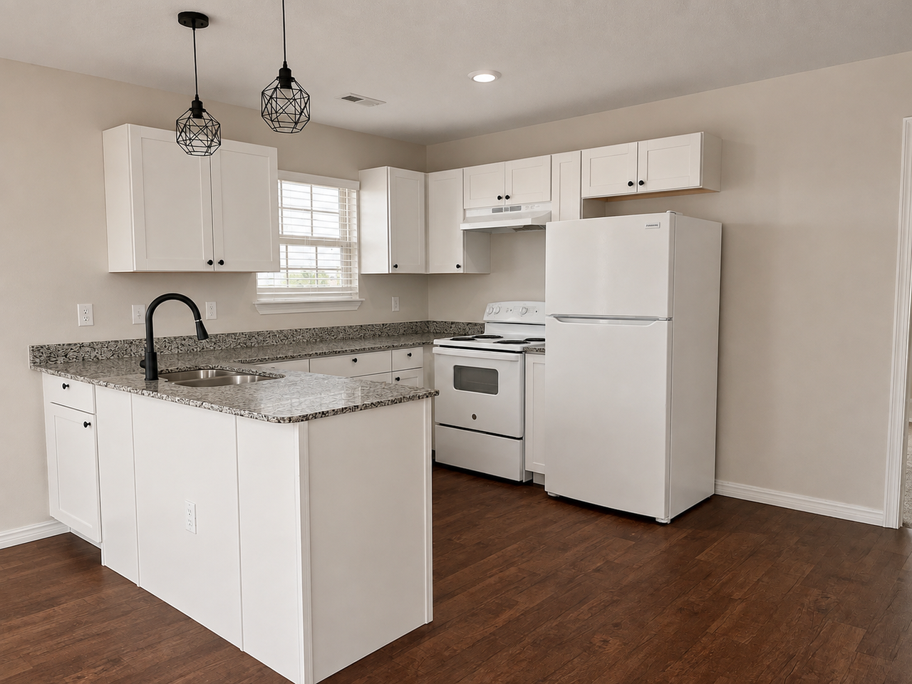 2129 Kentucky Ave - Photo 3 of 6