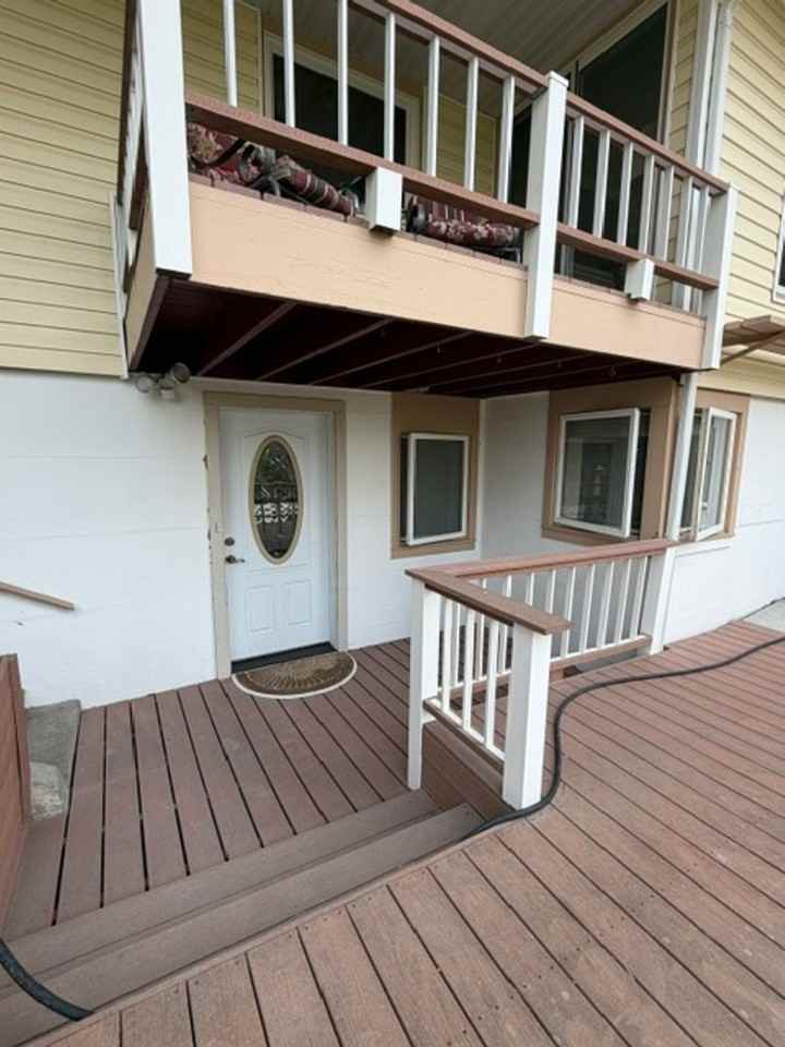 1653 Woodland Ave - Photo 4 of 32