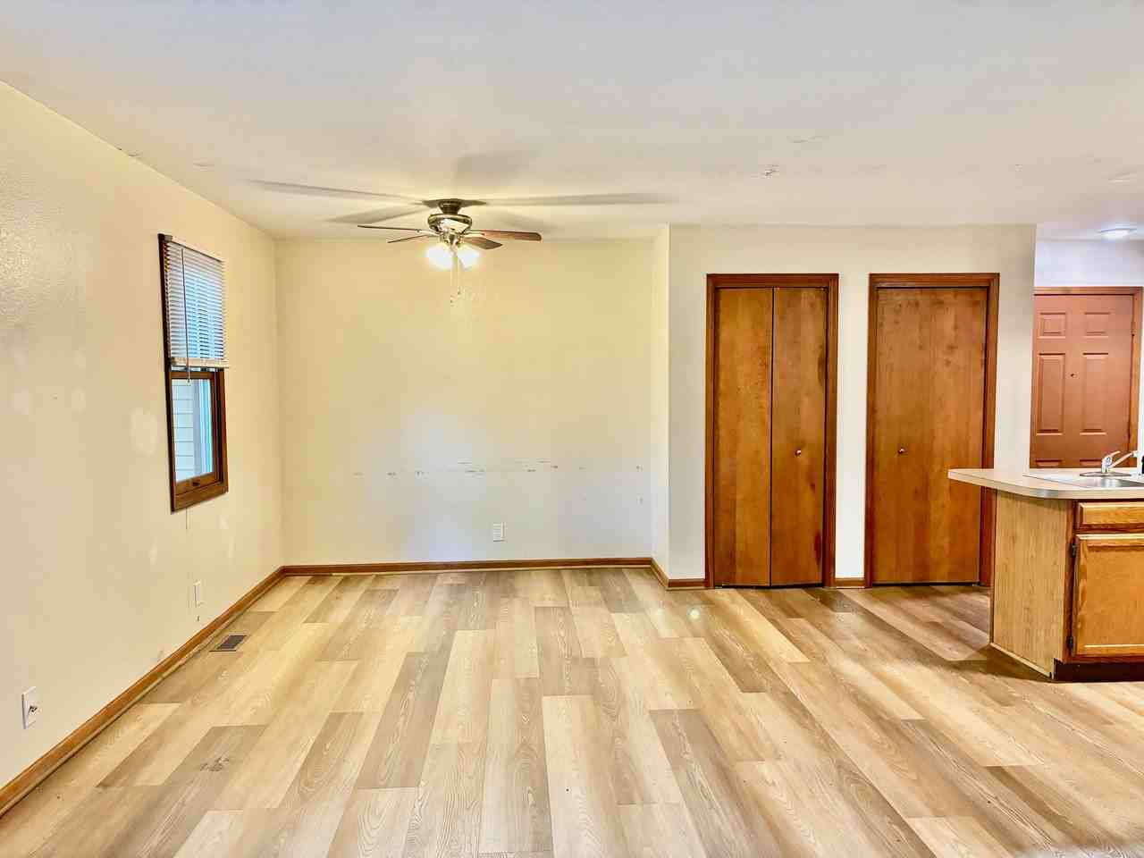 2698 Kragspough Ct #2698 - Photo 3 of 8