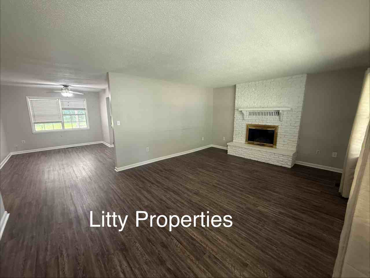 612 Ray St #1