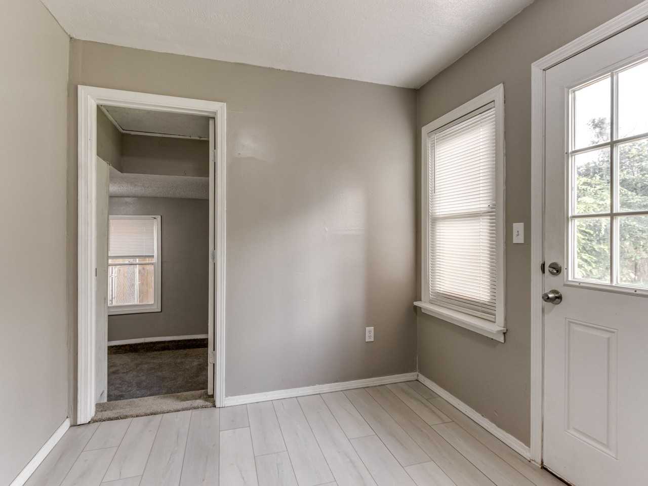 4641 Se 21st St #1 - Photo 4 of 10