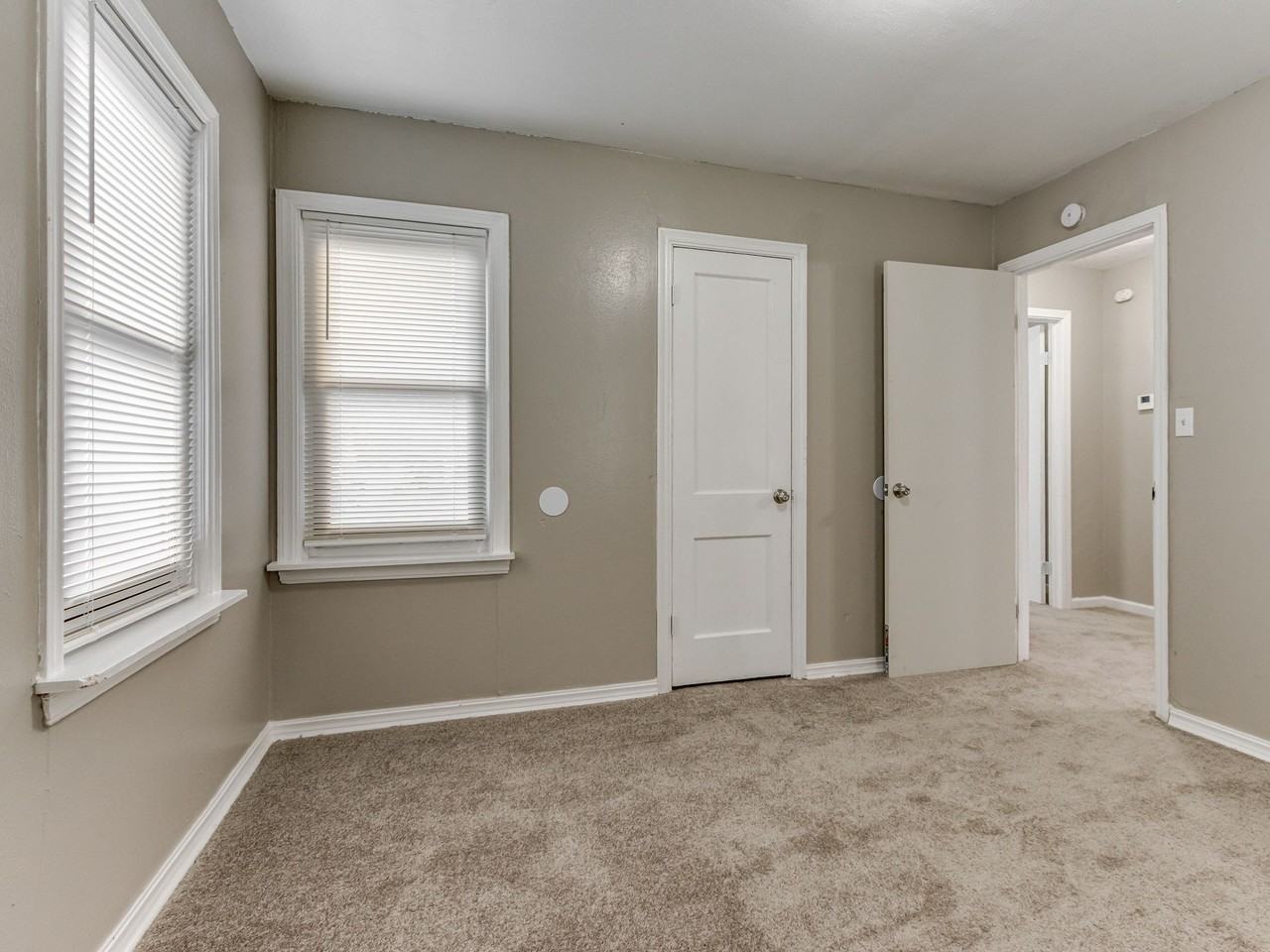 4641 Se 21st St #1 - Photo 7 of 10