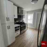 featured image of 7 Dickson St #2