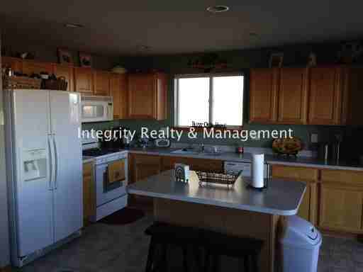 6241 Brantly Ave - Photo 3 of 23