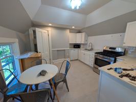 featured image of 18 Maple St
