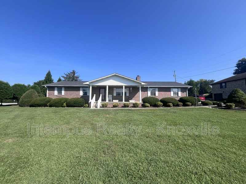 5311 W Emory Rd - Photo 2 of 41