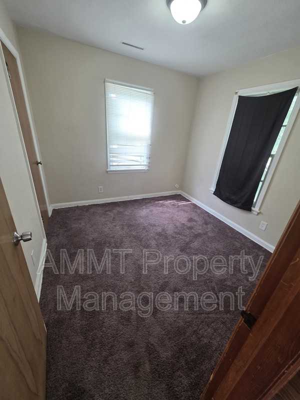 349 22nd Ave Sw - Photo 6 of 7
