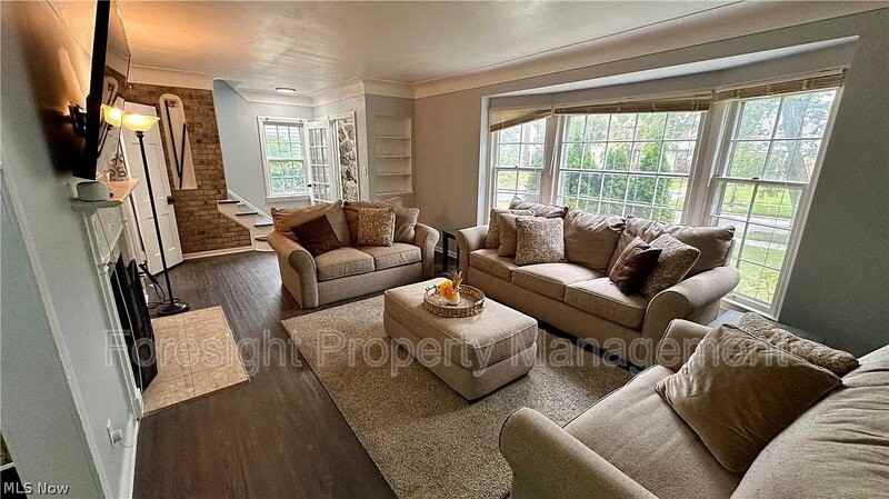3700 Blanche Ave - Photo 3 of 25