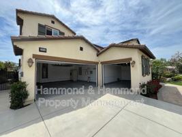 featured image of 2884 Bella Ct